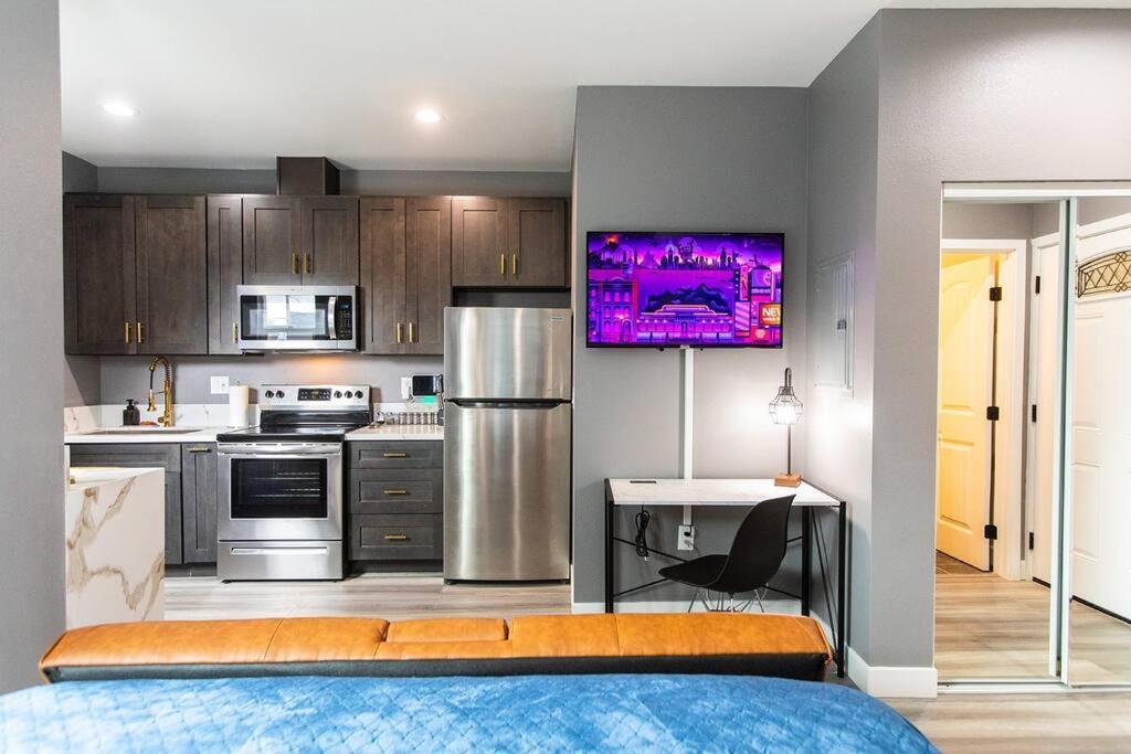 Professionals-Restaurants-Fastwifi-A C-Desk- Pets Lejlighed San Diego Eksteriør billede